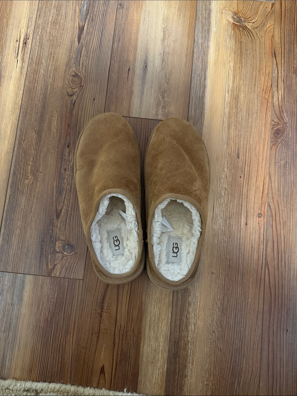 UGG Men’s Chestnut Brown Suede Shearling Slip-On Mules
